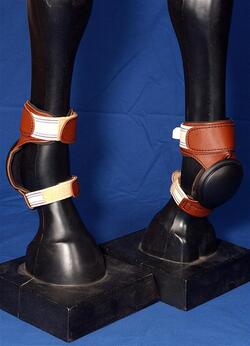 Skid Boot Deluxe by "F.Gauthier Collection"