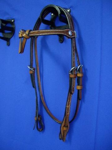 Headstall futurity knot, barbed wire, quick release